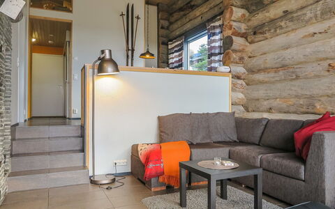 Kiehinen 2: Meubles, Design Intérieur, Sol, Bois, Sol, Plafond, Pièce, Canapé, Salon, Éclairage
