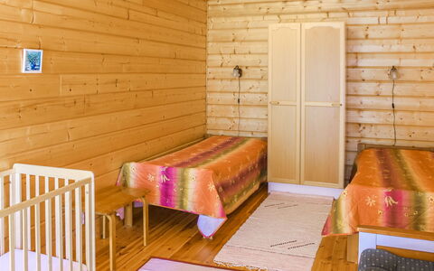 Villa Hermanni: Chalet, Maison, Domicile, Batiments Jardin, Siding, Cabane En Rondins, Ferme, Biens, Cabanon, Cour