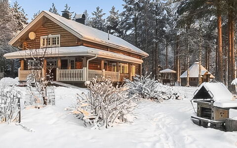 Villa Hermanni: Chalet, Maison, Domicile, Batiments Jardin, Siding, Cabane En Rondins, Ferme, Biens, Cabanon, Cour