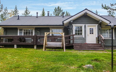 Niementalo 2: Chalet, Maison, Domicile, Batiments Jardin, Siding, Cabane En Rondins, Ferme, Biens, Cabanon, Cour