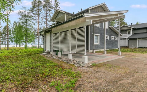 Paltamon Golfhovi B: Voie Navigable, Banque, Cours D'Eau, Lac, Chalet, Forêt, Canal, Réservoir, Cabane En Rondins
