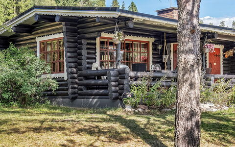 Hilupilttuu: Chalet, Maison, Domicile, Batiments Jardin, Siding, Cabane En Rondins, Ferme, Biens, Cabanon, Cour