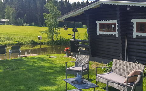 Hilupilttuu: Arbre, Banque, Maison, Chalet, Lac, Étang, Forêt, Cabane En Rondins