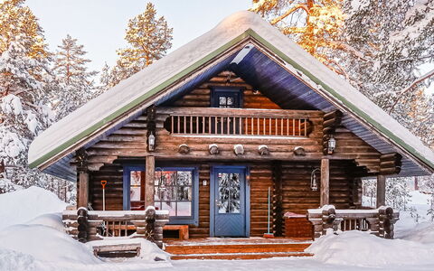 Tikkatupa: Bois, Chalet, Cabane En Rondins, Forêt, Cabanon, Batiments Jardin, Mélèze, Des Bois, Tache De Bois