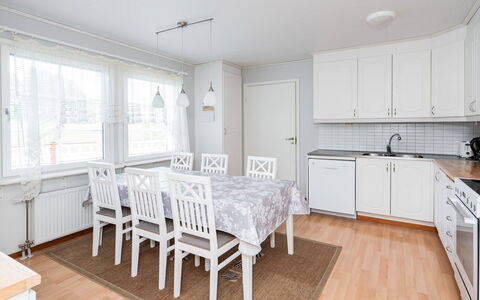 Käpälämäki: Ombre, Recours, Jardin, Eco Hôtel, Mobilier De Jardin, Pelouse, Chaise, Arrière-Cour, Aménagement Paysager, Hacienda