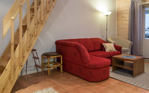 Karitahko a 2: Herbe, Maison, Chalet, Lot Terre, Domicile, Biens, Pelouse, Siding, Ferme, Porche