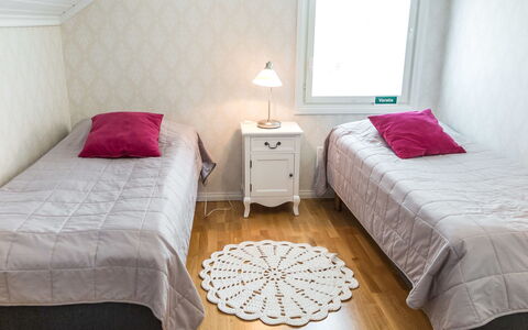 Villa Einola: Chalet, Maison, Domicile, Batiments Jardin, Siding, Cabane En Rondins, Ferme, Biens, Cabanon, Cour