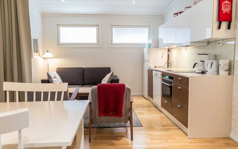 Villa Einola: Chalet, Maison, Domicile, Batiments Jardin, Siding, Cabane En Rondins, Ferme, Biens, Cabanon, Cour