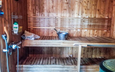 Siimaranta: Meubles, Design Intérieur, Sol, Sol, Table, Plafond, Table Cuisine Et Salle A Manger, Éclairage, Chaise, Domicile