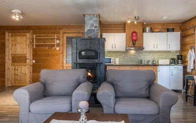 Aurora Cabin