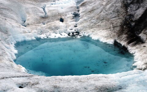 Südlenz 13 1. Og Süd-West: L'Eau, Ressources En Eau, Bleu Azur, Paysage Naturel, Cours D'Eau, Lac, Aqua, Neige, Montagne
