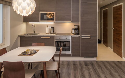 Tahko Spa Red - Golf Apartment: Herbe, Maison, Chalet, Lot Terre, Domicile, Biens, Pelouse, Siding, Ferme, Porche