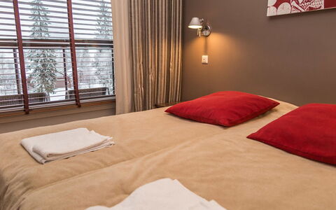 Tahko Spa Junior Suite Orange A6: Voie Navigable, Banque, Cours D'Eau, Lac, Chalet, Forêt, Canal, Réservoir, Cabane En Rondins