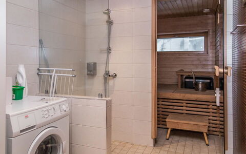 Tahko Spa Junior Suite Orange A6: Voie Navigable, Banque, Cours D'Eau, Lac, Chalet, Forêt, Canal, Réservoir, Cabane En Rondins