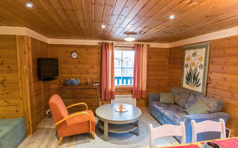 Suvantovirta: Voie Navigable, Banque, Cours D'Eau, Lac, Chalet, Forêt, Canal, Réservoir, Cabane En Rondins