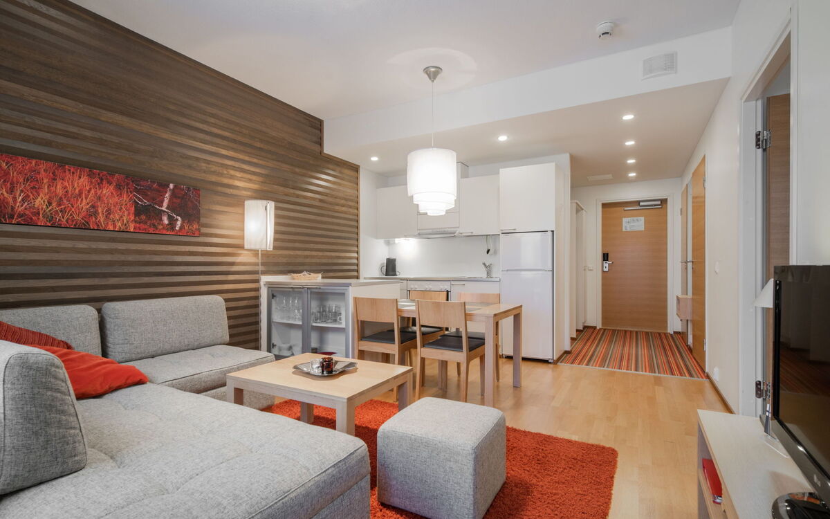 Nordic Chalet 9410