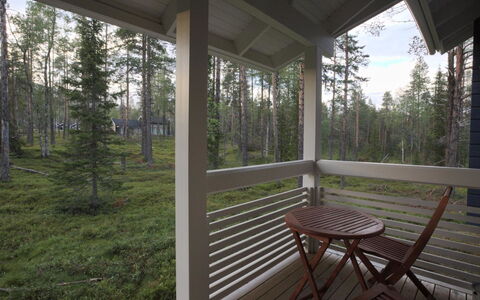 Ylläs Mustikka B: Voie Navigable, Banque, Cours D'Eau, Lac, Chalet, Forêt, Canal, Réservoir, Cabane En Rondins