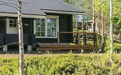 Lomaylläs B26 Palovaarankaarre 8 a: Voie Navigable, Banque, Cours D'Eau, Lac, Chalet, Forêt, Canal, Réservoir, Cabane En Rondins