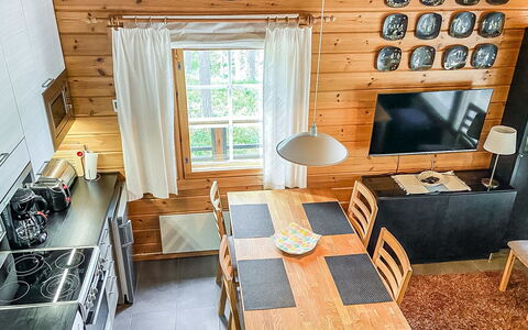 Lomaylläs B26 Palovaarankaarre 8 a: Voie Navigable, Banque, Cours D'Eau, Lac, Chalet, Forêt, Canal, Réservoir, Cabane En Rondins
