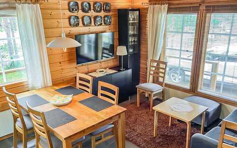 Lomaylläs B26 Palovaarankaarre 8 a: Voie Navigable, Banque, Cours D'Eau, Lac, Chalet, Forêt, Canal, Réservoir, Cabane En Rondins