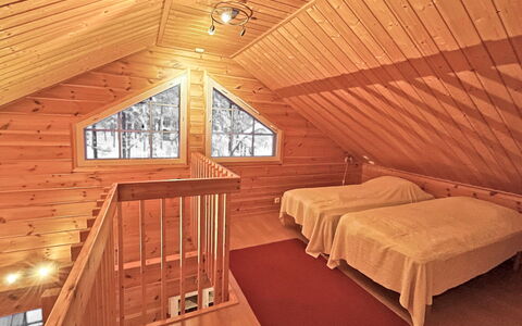 Ylläsriekko Itätupa: Toit, Domicile, Siding, Chalet, Cour, Dur, Conception, Batiments Jardin, Tache De Bois, Ferme