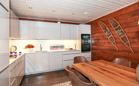 Arctic Chalet: Voie Navigable, Banque, Cours D'Eau, Lac, Chalet, Forêt, Canal, Réservoir, Cabane En Rondins