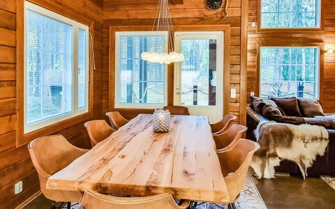 Arctic Chalet: Voie Navigable, Banque, Cours D'Eau, Lac, Chalet, Forêt, Canal, Réservoir, Cabane En Rondins