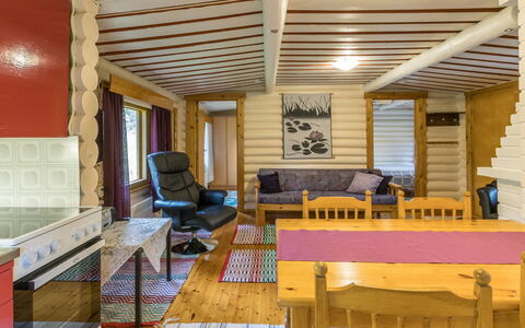 Ravelin: Voie Navigable, Banque, Cours D'Eau, Lac, Chalet, Forêt, Canal, Réservoir, Cabane En Rondins