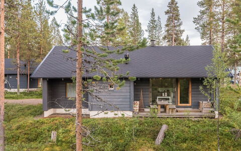 Neljä Vuodenaikaa A1 Karpalo: Voie Navigable, Banque, Cours D'Eau, Lac, Chalet, Forêt, Canal, Réservoir, Cabane En Rondins