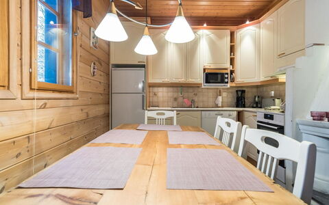 Ylläs Outa 1: Voie Navigable, Banque, Cours D'Eau, Lac, Chalet, Forêt, Canal, Réservoir, Cabane En Rondins