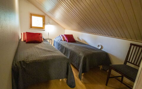 Kopara B 8: Sol, Sol, Design Intérieur, Mur, Bois, Chambre, Plafond, Lit, Parquet, Meubles