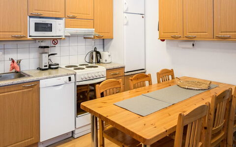 Aihki C O Villa Armas 50: Bois, Architecture, Toit, Domicile, Maison, Chalet, Porte, Siding, Batiments Jardin, Dur