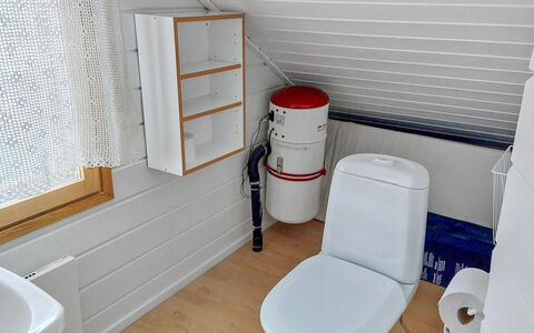 Aihki C O Villa Armas 50: Bois, Architecture, Toit, Domicile, Maison, Chalet, Porte, Siding, Batiments Jardin, Dur