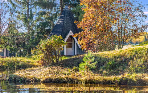 Iltarusko: Bois, Chalet, Tache De Bois, Dur, Cabane En Rondins, Planche, Plafond, Matériau Naturel, Lumber, Batiments Jardin