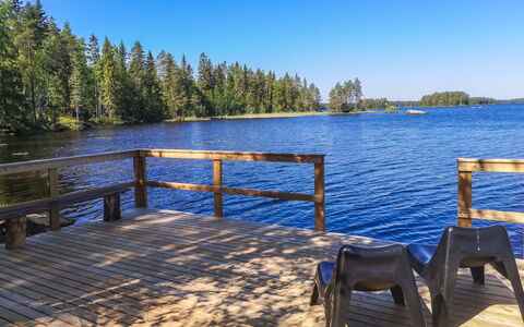 Eräkorven Kelotupa: Bleu, L'Eau, Lac, Planche, Dur, Boardwalk, Mélèze, Du Son, Quai, Plate-Forme