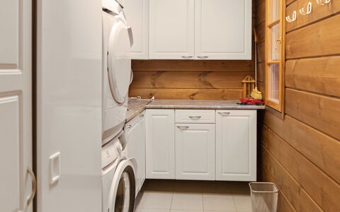 Kivalonmaa a: Chalet, Maison, Domicile, Batiments Jardin, Siding, Cabane En Rondins, Ferme, Biens, Cabanon, Cour