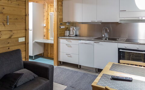 Lähikaltio 314: Meubles, Design Intérieur, Sol, Sol, Bois, Plafond, Cuisine, Pièce, Évier, Comptoir