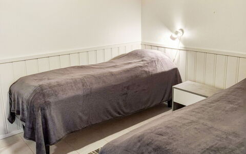 Yllästar 1 As 211 Aamurusko: Lit, Chambre, Sol, Sol, Bois, Drap De Lit, Literie, Meubles, Design Intérieur, Linge