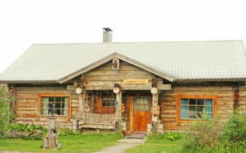 Pykälä - Log Village