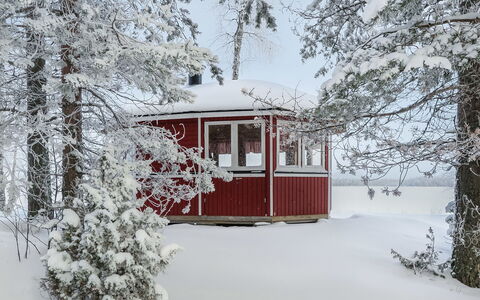 Inninniemi: Bois, Chalet, Cabane En Rondins, Forêt, Cabanon, Batiments Jardin, Mélèze, Des Bois, Tache De Bois