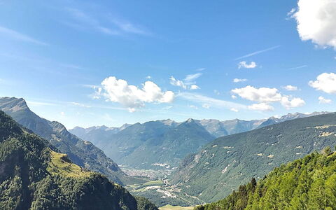 Rustico Cà Dru Lurenz: Montagne, Ciel, Montagnes Relief, Bleu, Colline, Chaîne De Montagnes, Paysage Naturel, Montagnes, Nuage, Crête