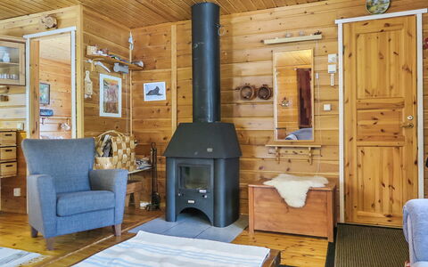 Huuhkalinna: Bois, L'Hiver, Neige, Domicile, Chalet, Gelé, Siding, Cabane En Rondins, La Glace