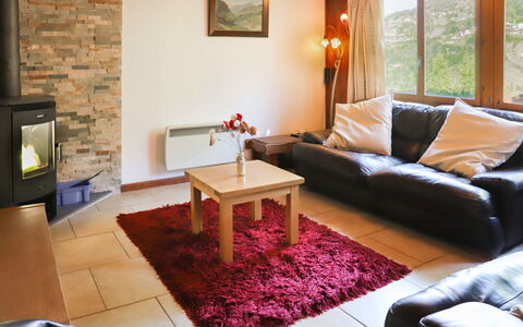 Le Raccard: Meubles, Table, Cadre, Bois, Confort, Violet, Salon, Canapé, Sol, Sol