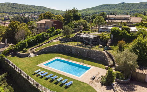 Rocca di Papa 102: Bleu, Piscine, Paysage, Jardin, Biens, Aménagement Paysager, Eco Hôtel, Hacienda, Ferme, Villa