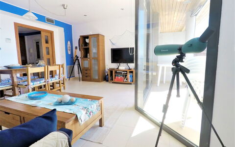 La Platja: Pièce, Design Intérieur, Propriété, Meubles, Bâtiment, Mur, Sol, Maison, Table, Plafond