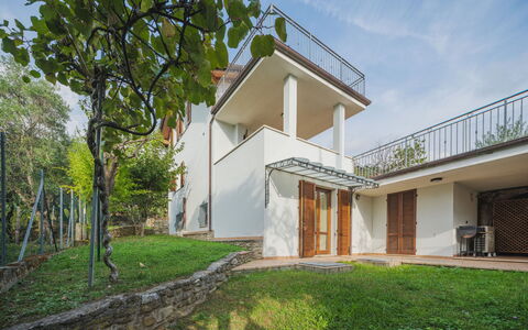 I Modellini: Ciel, Plante, Bâtiment, Nuage, Fenêtre, Arbre, Lot Terre, Maison, Herbe, Chalet