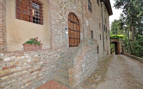 Montegufoni: Propriété, Mur, Brickwork, Bâtiment, Brique, Mur De Pierre, Maison, Immobilier, Pièce, Architecture