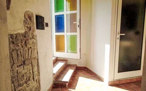 La Fonte: Propriété, Fenêtre, Bois, Design Intérieur, Architecture, Bâtiment, Porte, Sol, Sol