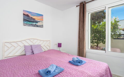 Atalaya Rio Verde: Chambre, Pièce, Meubles, Propriété, Drap De Lit, Lit, Immobilier, Literie, Design Intérieur, Cadre De Lit