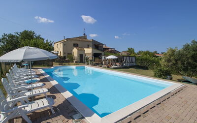 Bibbona 111: Piscine, Propriété, Maison, Vacances, Immobilier, Recours, Bâtiment, Loisir, Biens, Domicile